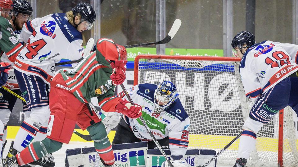 Frederikshavnerne kæmpede for at holde Odense Bulldogs fra fadet, men det blev en tabt kamp. Foto: Martin Damgård. <i>Martin Damgård</i>