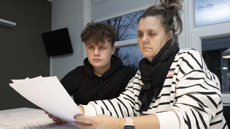 Benjamin og Marlene Frost har gennem to måneder kæmpet for at få klarhed over, hvornår den 20-årige mand kan generhverve sit kørekort. Og endelig har de nu fået den nødvendige godkendelse fra Færdselsstyrelsen. Arkivfoto: Claus Søndberg <i>Foto: Claus Søndberg</i>