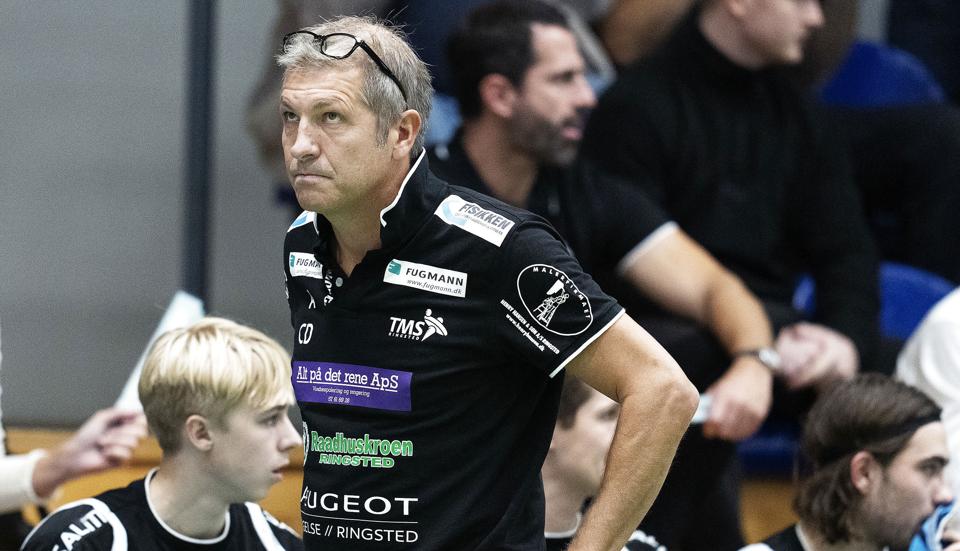 TMS Ringsted-træner Christian Dalmose har ført holdet til seks ligasejre i sæsonen. (Arkivfoto). <i>Claus Bech/Ritzau Scanpix</i>