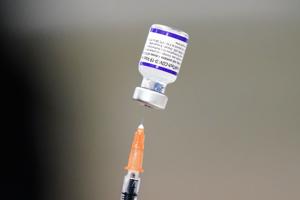 Pfizer vil vaccinere ældre amerikanere for fjerde gang