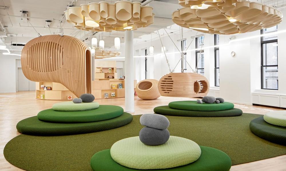 Et eksempel på det legende element i tegnestuens projekter. BIG og WeWorks har her skabt en skole i Manhattans Chelsea-kvarter. Inventar, møbler og legeredskaber er designet af Bjarke Ingels Group. Et eksempel på det legende element i tegnestuens projekter. BIG og WeWorks har her skabt en skole i Manhattans Chelsea-kvarter. Inventar, møbler og legeredskaber er designet af Bjarke Ingels Group.