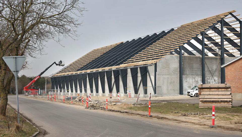 DLG på Vester Ringvej i Vrå er i fuld gang med et større udvidelsesprojekt. De første etaper af projektet er allerede taget i brug. <i>Foto: Bente Poder</i>