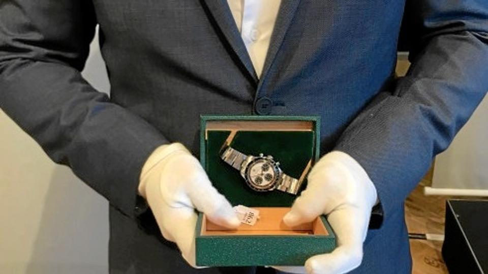 Det fornemme Rolex-ur blev solgt på auktion for svimlende 1,7 mio. kr. Det er ny rekord i Danmark. Foto: Bruun Rasmussen