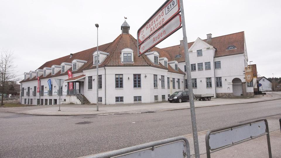 Forpagterne af Hotel Rebild Park gik konkurs for knap 12 år siden i marts 2006, og siden har der ikke været regulær hoteldrift i bygningerne. Til gengæld har det været lejet ud i flere omgange til blandt andet flygtninge, unge asylsøgere samt handicappede. ?Arkivfoto: Grete Dahl <i>Foto: Grete Dahl</i>