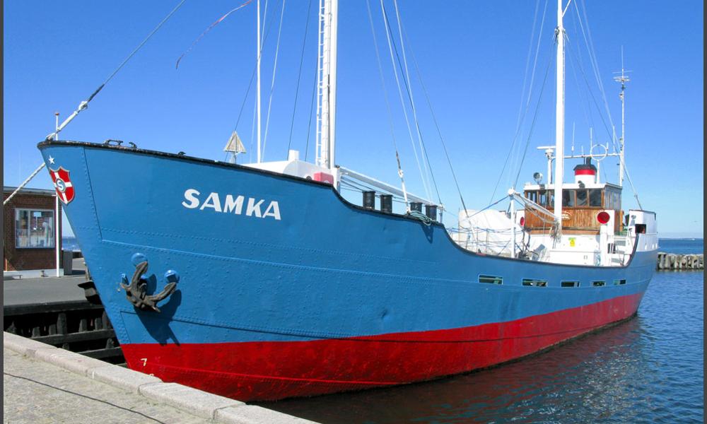 ’Samka’, bygget i Marstal i 1956, er en af de såkaldte Carolinere, der erstattede træskibsflåden i efterkrigsårene. ’Samka’, bygget i Marstal i 1956, er en af de såkaldte Carolinere, der erstattede træskibsflåden i efterkrigsårene.