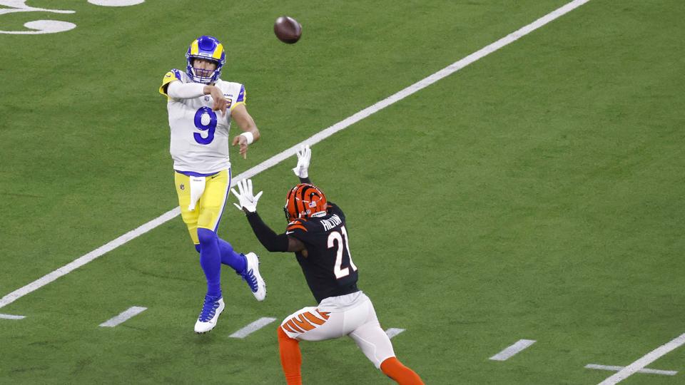 Matthew Stafford (9) førte i sin første sæson hos Los Angeles Rams holdet til sejr i Super Bowl. <i>Charles Baus/Ritzau Scanpix</i>