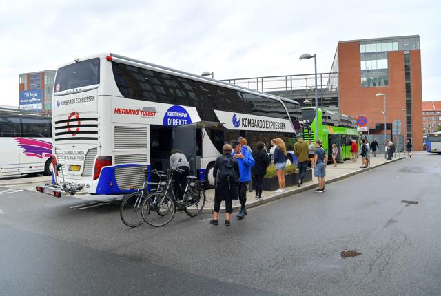 Billigbussen pendulfart.dk kører fra rutebilstationen direkte til Musikkens Hus i Aarhus. Arkivfoto: Jesper Thomasen