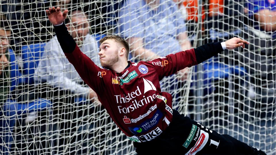 Rasmus Henriksen var med til at sikre Mors-Thy det ene point med en stærk afslutning på kampen. <i>Arkivfoto: Torben Hansen</i>