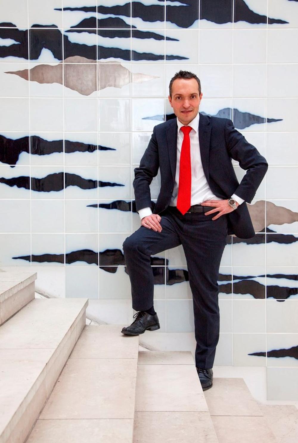 Ifølge FRI's adm. direktør, Henrik Garver, er udviklingen i rådgiverbranchen godt nyt for flere felter, da FRI-virksomhederne er en ’kanariefugl’ for alle de efterfølgende aktører; arkitekter entreprenører, materialeproducenter. Ifølge FRI's adm. direktør, Henrik Garver, er udviklingen i rådgiverbranchen godt nyt for flere felter, da FRI-virksomhederne er en ’kanariefugl’ for alle de efterfølgende aktører; arkitekter entreprenører, materialeproducenter.
