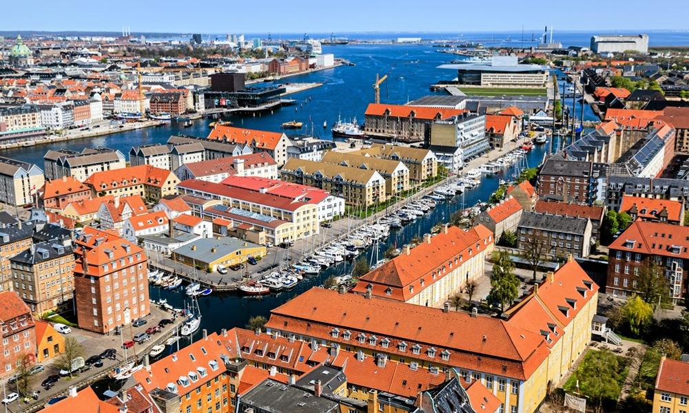 40 pct. af energiforbruget herhjemme er bundet i bygninger. 40 pct. af energiforbruget herhjemme er bundet i bygninger.