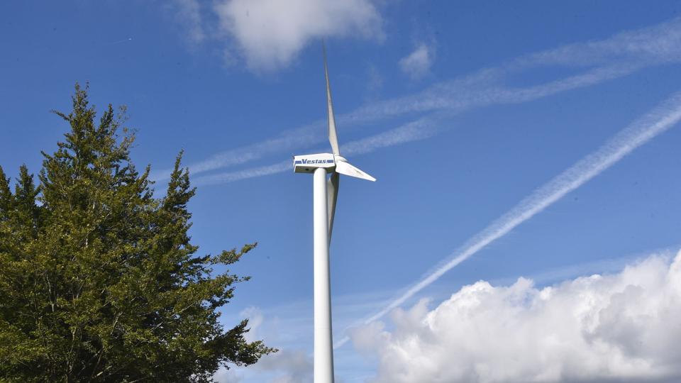 Vindmølleproducenten Vestas afskediger 75 i Danmark. Afskedigelserne rammer særligt hårdt på Vestas' fabrik i Lem, hvor 45 mister jobbet. (Arkivfoto). <i>Horst Galuschka/Ritzau Scanpix</i>