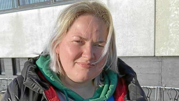 Antonina Chyianova: Vi er blevet taget så fint imod, og det er en kolossal kontrast fra utrygheden og uroen under flugten og til vi fik vores egen seng og rum i aftes. Det er svært at forstå, svært at rumme , men det er skønt at mine børn nu er sikre