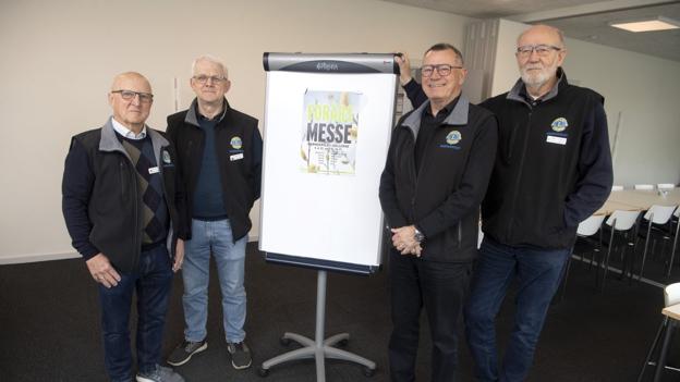 Christian Brønden, Ole Bøgh Johansen, Kaj Ove Bendixen og Jørgen Vestergaard byder indenfor til forårsmessen i Brønderslev 9. og 10. april. Og de kan melde alle stande udsolgt. I denne uge var der informationsmøde for de mange udstillere. Foto: Henrik Louis.