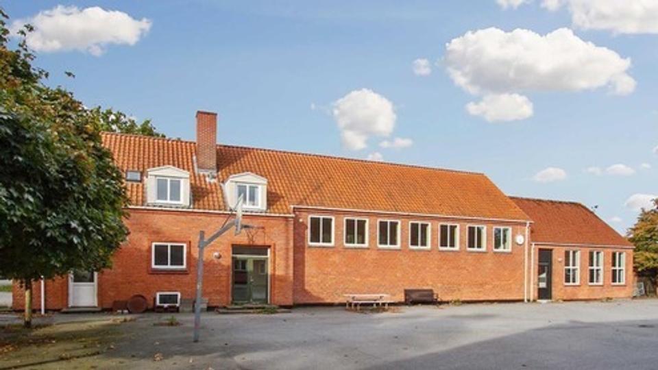 Center Dokkedal rummede tidligere en efterskole. Nu skal ukrainske flygtninge bo i bygningerne. Foto: Aalborg Kommune