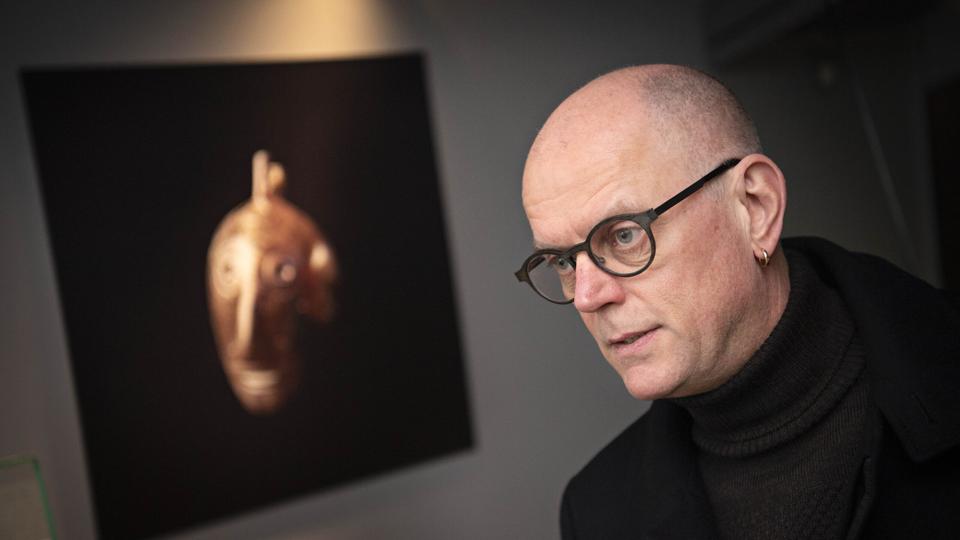 Direktøren for Aalborg Historiske Museum, Lars Christian Nørbach, er fascineret af muligheden for at se forhistorien i øjnene. At få sat ansigt på. Foto: Claus Søndberg <i>Foto: Claus Søndberg</i>