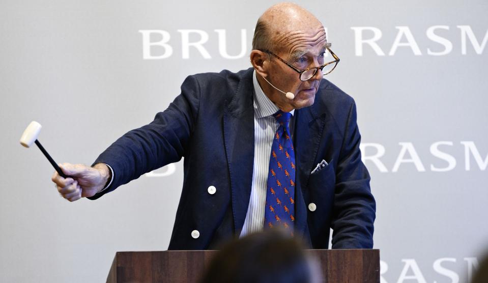 - Jeg har netop slået det største og mest skelsættende "hammerslag" i Bruun Rasmussens historie med salget til Bonhams, siger Jesper Bruun Rasmussen. (Arkivfoto). <i>Philip Davali/Ritzau Scanpix</i>