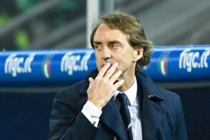 Mancini slipper for fyreseddel trods kvalifikationsfiasko