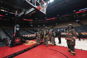 NBA-kamp afbrudt af brand - tilskuere evakueret
