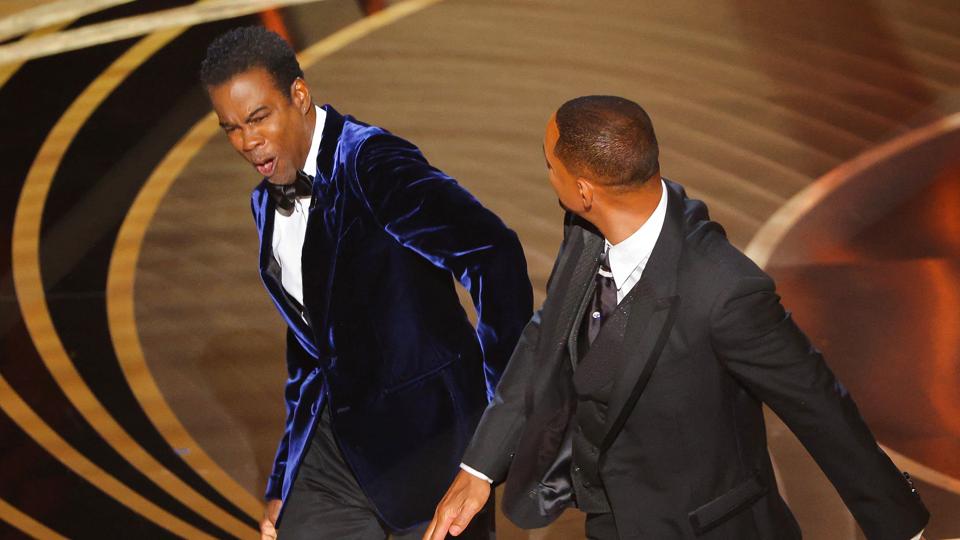 Will Smith gik på scenen og slog Chris Rock under årets oscaruddeling. <i>Brian Snyder/Reuters</i>
