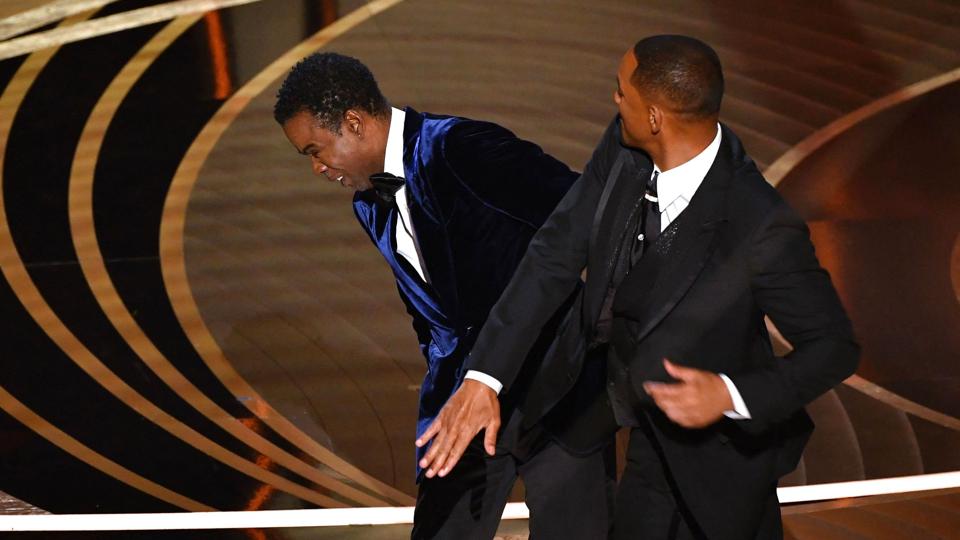 94th Annual Academy Awards - ShowØjeblikket hvor Will Smith slår Chris Rock. <i>Robyn Beck/Ritzau Scanpix</i>