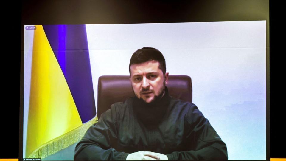 Ukraines præsident, Volodymyr Zelenskyj, har talt for adskillige parlamenter via en videoforbindelse. Tirsdag er turen kommet til Folketinget. (Arkivfoto). <i>Pool/Reuters</i>