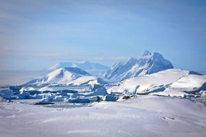 Sæbyfotograf på pletten: Se isbjerg kælve