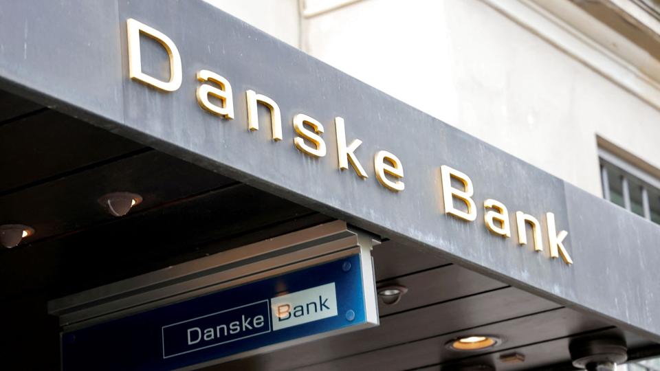 Danske Bank og Nordea skal inden for fire måneder sænke valutatillæggene, så de "ikke længere er urimeligt høje". (Arkivfoto). <i>Jacob Gronholt-Pedersen/Reuters</i>