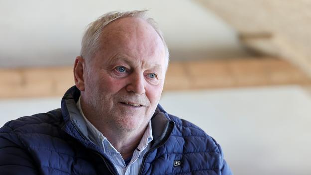 Jens Borup vil hellere spare Palmestranden væk end at spare på de ældres rengøring. <i>Foto: Bente Poder</i>