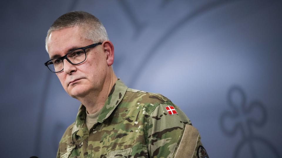 Forsvarschef Flemming Lentfer har bedt Forsvarskommandoen undersøge, om krigen i Ukraine betyder, at salget af F-16-fly skal udskydes. (Arkivfoto). <i>Martin Sylvest/Ritzau Scanpix</i>