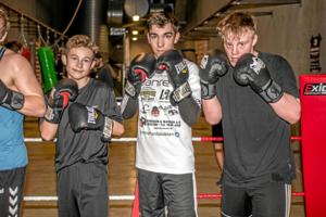 Unge talenter langer nye øretæver ud: Første boksestævne i årtier i Løgstør