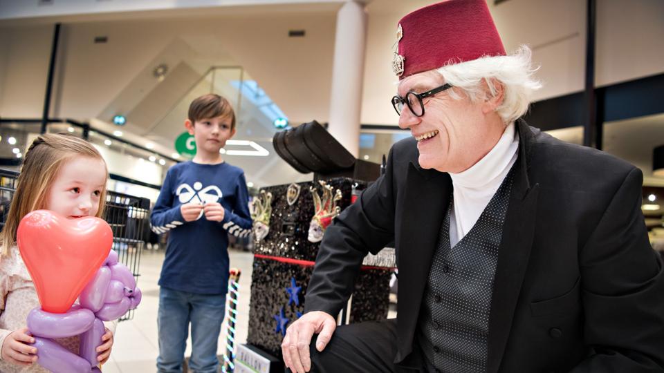 I rollen som Hofnarren Bugislaw er 63-årige Niels Ingolf Rasmussen fra Brønderslev i sit es. Foto: Hans Ravn