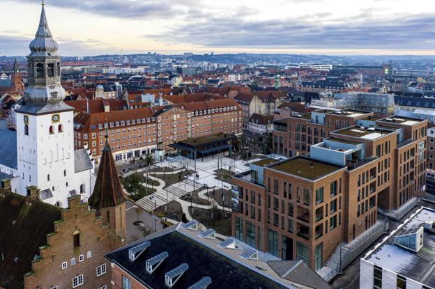 Med et incidenstal på 240,4 i Aalborg Kommune er der stadig langt op til de 400, som giver kommunen mulighed for særlige tiltag. Arkivfoto: Henrik Bo <i>Foto: Henrik Bo</i>