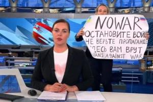 Stor tysk avis hyrer russisk journalist bag tv-protest mod krig