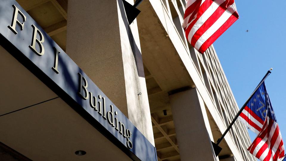 Forbundspolitiet FBI i USA har samarbejdet med blandt andet svensk politi om efterforskning mod hackeres markedsplads. (Arkivfoto) <i>Yuri Gripas/Reuters</i>