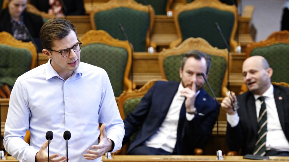 Liberal Alliance vil nu forpligte sig til at reducere Danmarks CO2-udledning med 70 procent. Og formand Alex Vanopslagh vil gå endnu længere, siger han til Berlingske. Han vil nemlig finde yderligere 30 procent gennem myndighedssamarbejder eller danske initiativer i udlandet. (Arkivfoto). <i>Philip Davali/Ritzau Scanpix</i>