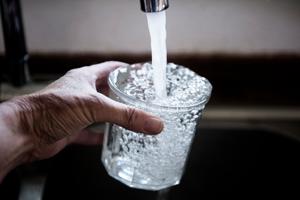 Drikkevand forurenet: Her skal vandet koges