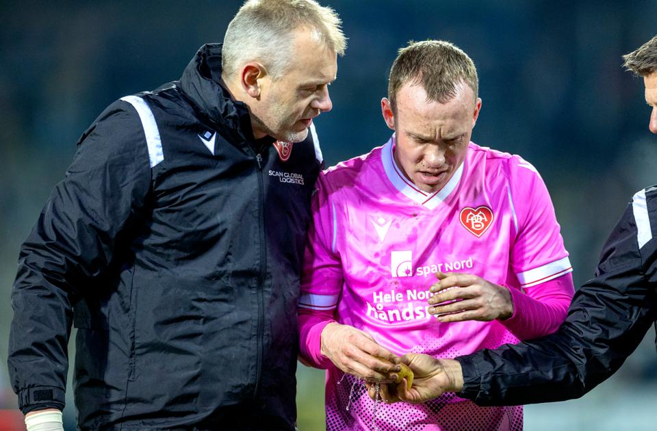 Gudmundur Thórarinsson fik sin debut for AaB i Odense 14. marts, men kort efter blev han skadet, og derfor venter han stadig på sin anden kamp i AaB-trøjen. <i>Arkivfoto: Torben Hansen</i>