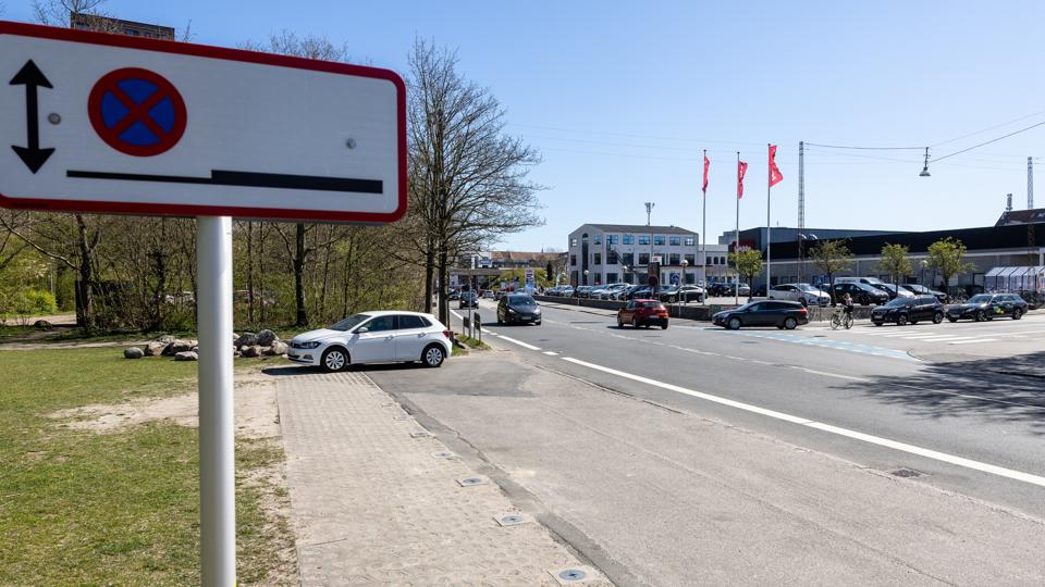 Nej, du må ikke parkere her: Heller ikke selvom det i nogens øjne ligner en p-plads. <i>Foto: Kim Dahl Hansen</i>