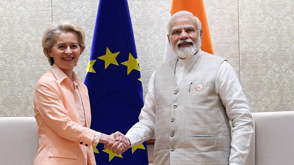 EU-Kommissionens formand, Ursula von der Leyen, mødte Indiens premierminister, Narendra Modi, mandag i New Delhi. Her blev parterne enige om at oprette et særligt råd for handel og teknologi. <i>Press Information Bureau/Reuters</i>