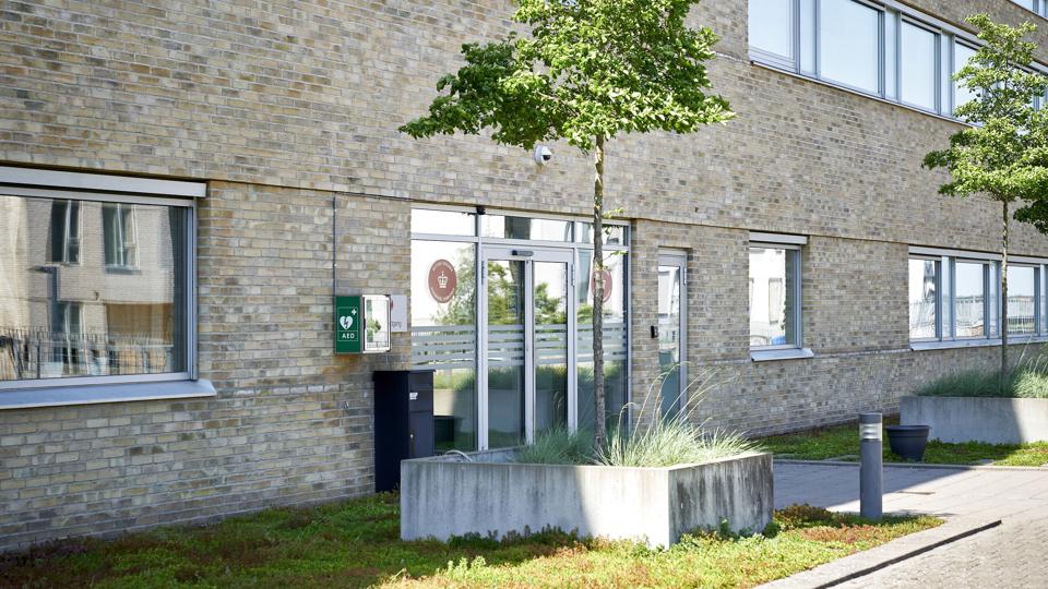 En 15-årig dreng skal forblive varetægtsfængslet på en sikret institution, har en dommer i Retten i Holbæk afgjort tirsdag. Drengen er sigtet efter terrorbestemmelse. (Arkivfoto). <i>Signe Goldmann/Ritzau Scanpix</i>