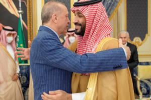 Erdogan plejer saudiarabiske forbindelser efter Khashoggi-drab