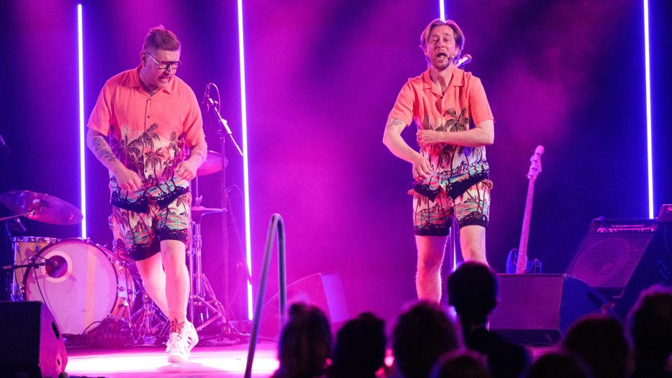 Morten Kristensen og Brian Lykke er aftenens værter, når Thy Awards ruller over scenen for fulde huse i Thyhallen fredag 3. februar. <i>Foto: Bo Lehm</i>