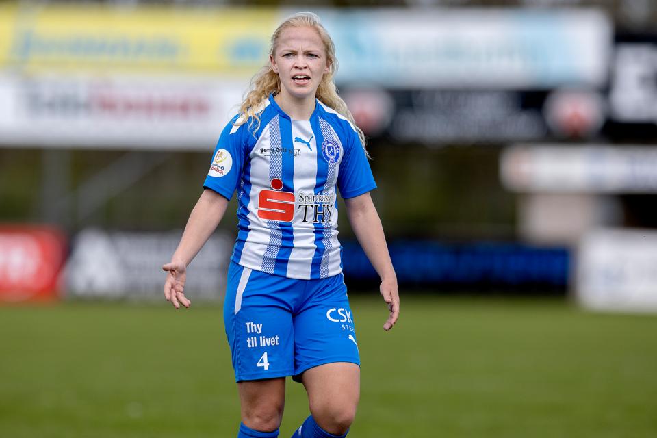 Beate Marcussen, der her ses i FC Thy-Thisted Q-tøj spiller nu for HB Køge, og hun var med til at vinde en sikker sejr over sin tidligere klub. <i>Arkivfoto: Lars Pauli</i>