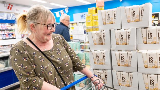 Det kræver selvfølgelig også lidt held at gå på jagt efter billige varer, og det viste sig , at i denne uge havde det pågældende supermarked et væld af gode tilbud. <i>Foto: Kim Dahl Hansen</i>