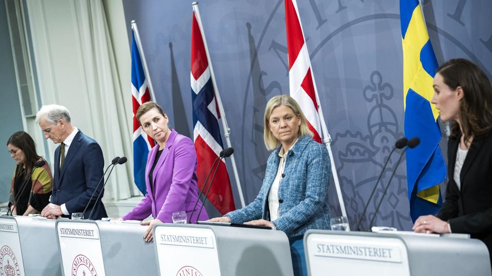 Onsdag afholdte statsminister Mette Frederiksen pressemøde sammen med de fire andre nordiske regeringschefer. Sammen står de side og side i kampen for at hjælpe Ukraine. <i>Martin Sylvest/Ritzau Scanpix</i>