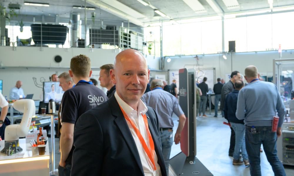 Kim Reerslev, formand for DIRA, er godt tilfreds med, at DIRA hele tiden får nye medlemmer. Foreningen er nu nået over 200 medlemmer i automations- og robotbranchen. Kim Reerslev, formand for DIRA, er godt tilfreds med, at DIRA hele tiden får nye medlemmer. Foreningen er nu nået over 200 medlemmer i automations- og robotbranchen.