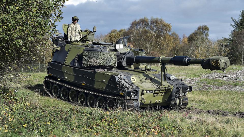 En selvkørende haubits M109 A3 i Danmark. <i>Henning Bagger/Ritzau Scanpix</i>