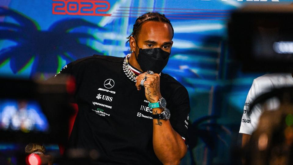 Lewis Hamilton havde blandt andet tre ure på fredag. <i>Chandan Khanna/Ritzau Scanpix</i>