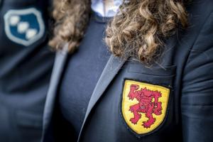 Herlufsholm beder elever overveje brug af uniform uden for skolen