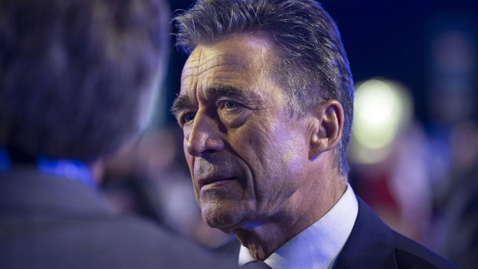 Tidligere statsminister Anders Fogh Rasmussen (V) har udgivet første bind af sine erindringer. Bogen får ros hos flere avisers anmeldere. (Arkivfoto). <i>Bo Amstrup/Ritzau Scanpix</i>